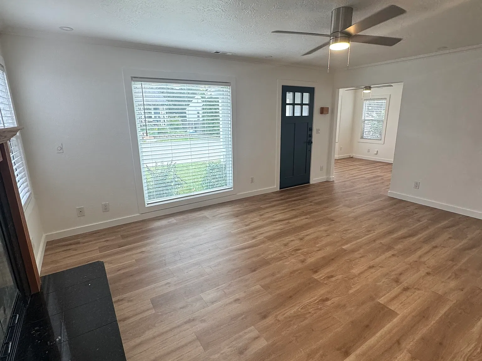 2 bed, 1056 sqft, $3,250 — Photo 4
