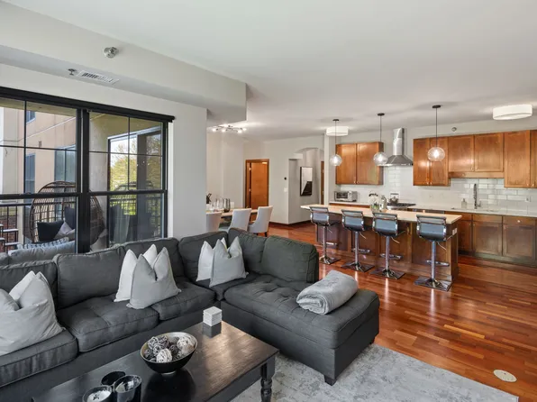 317 Groveland Ave, Minneapolis, MN