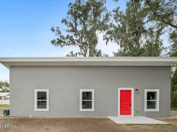219 HALSEY Street, Palatka, FL 32177