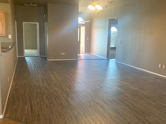 4th image of 11300 Sheri Cir