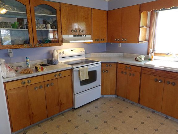 2nd image of 4325 103rd Ave SE