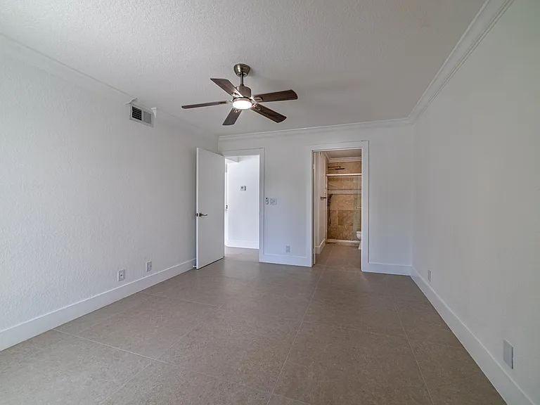 815 W Boynton Beach Blvd #12-106 — Photo 21