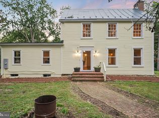 1738 Leetown Rd, Summit Point, WV 25446