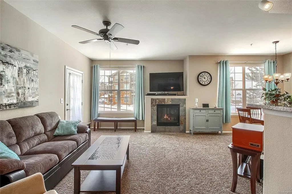 Bright 2 Bed, 2 Bath Condo in Blue Sky at Vista Ridge — Photo 1