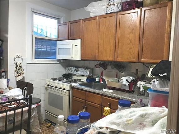 5th image of 9527 134th St