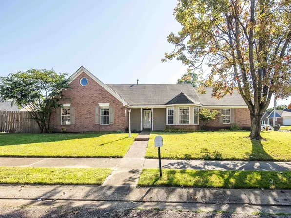 3510 Ripplechase Dr, Bartlett, TN 38133