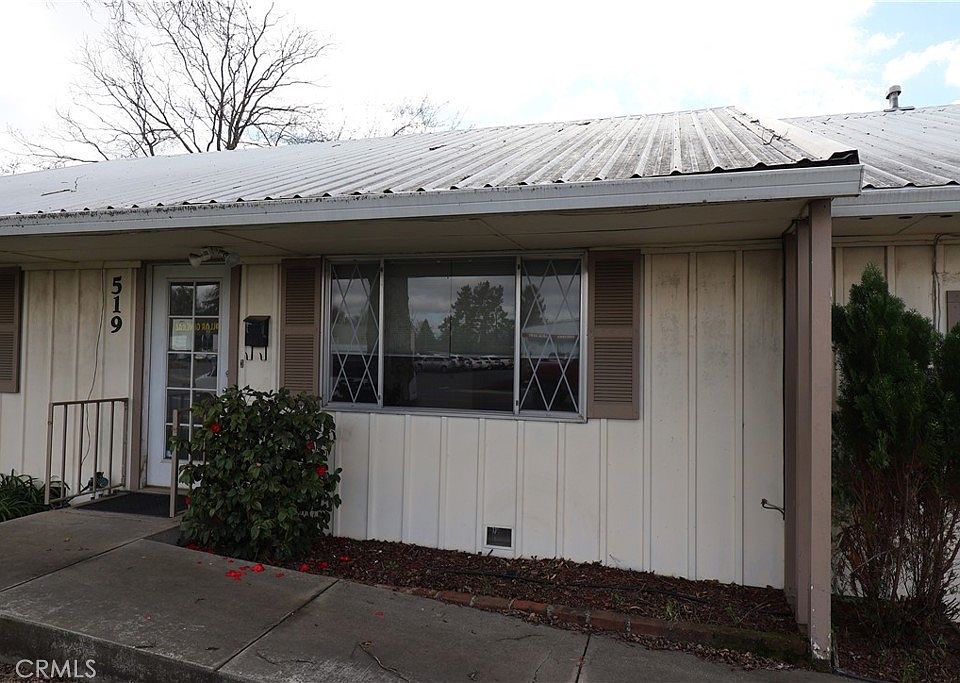 2nd image of 519 Solano St