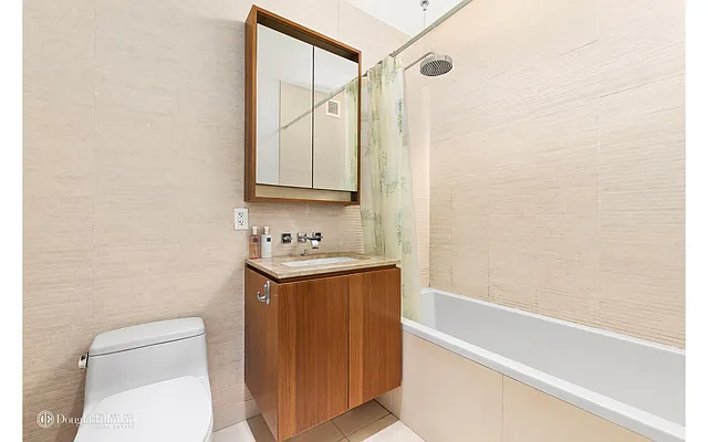 Rented by Douglas Elliman | media 27