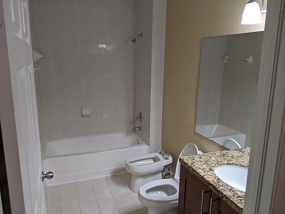 3rd image of 17350 NW 67th Ave APT 404