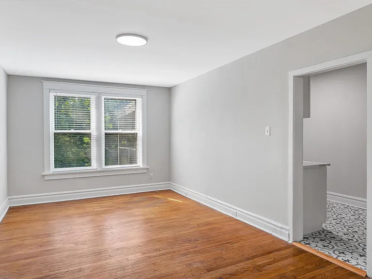 1309 McCausland Ave #3S — Photo 6
