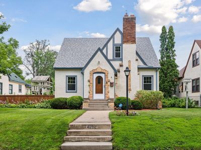4252 Queen Ave N, Minneapolis, MN, 55412
