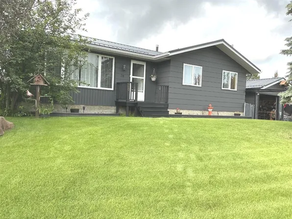 28 W Centennial Cres, Swan Hills, AB T0G 2C0