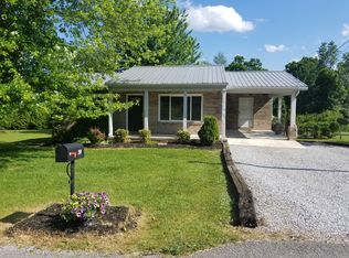 20 Crystal Ln, Crossville, TN 38571