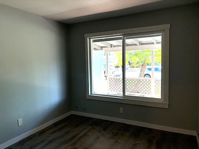 13502 Los Olivos Ave — Photo 23