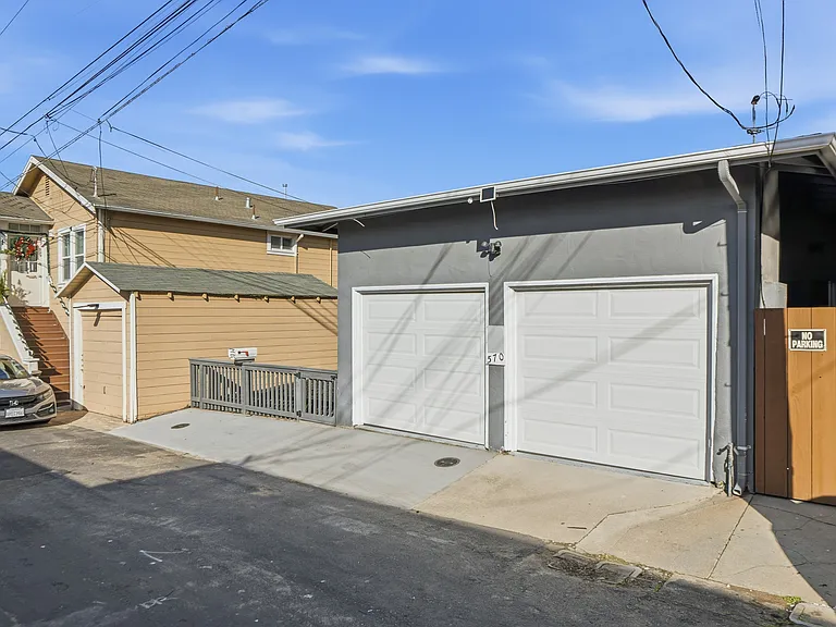 4th Ln — Photo 2