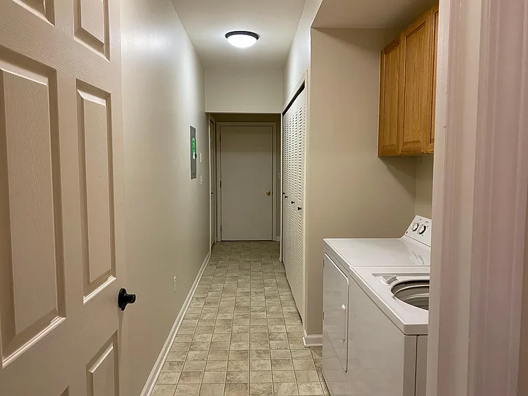 16709 Carriage Way — Photo 14