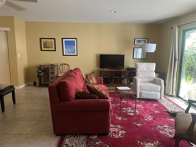 2444 Sycamore Ln #3 — Photo 9
