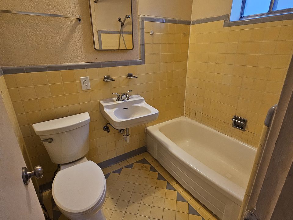 1st image of 1695 Joliet St #3