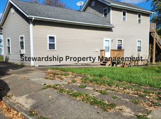 1104 4th St SW #2, Massillon, OH 44647