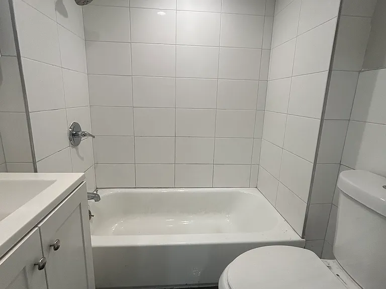 43 Garfield Ave #1A — Photo 6
