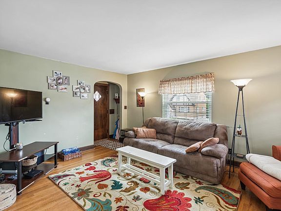 4th image of 3733 Wilmar Dr