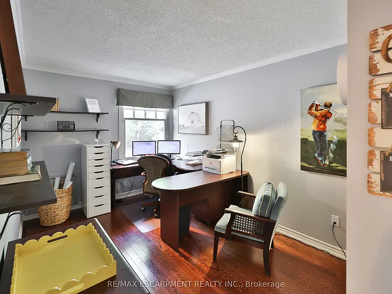 3555 Kingbird Ct — Photo 25