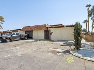 2784 Heritage Cir, Las Vegas, NV 89121