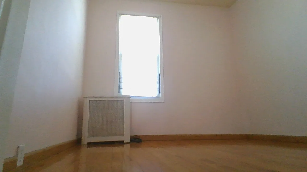 3 bed, 2690 sqft, $2,325 — Photo 4
