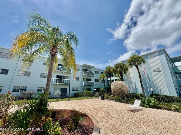 223 Columbia Dr APT 127, Cape Canaveral, FL 32920