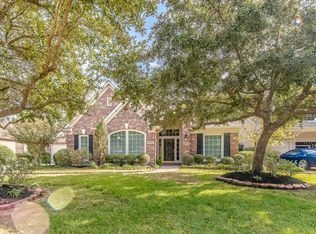 5731 Pinelake Crossing Dr, Spring, TX 77379