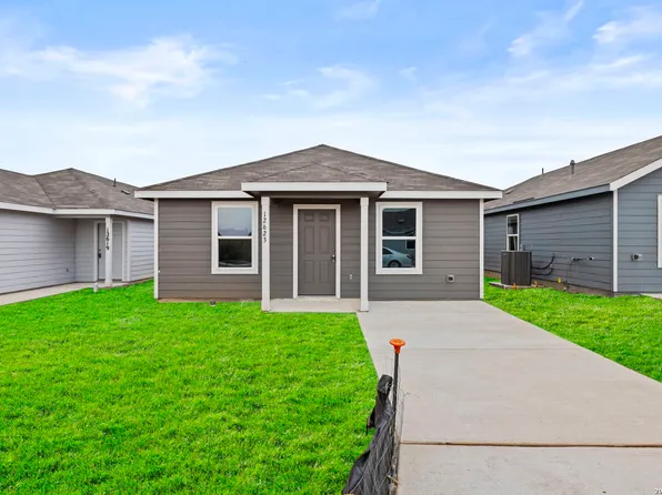 12623 Kathleen St, San Antonio, TX 78152