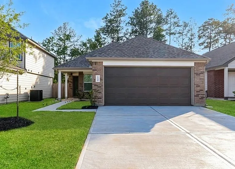1048 Burkes Ridge Trl — Photo 1