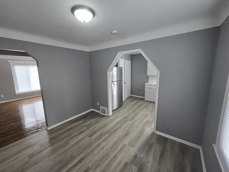 19605 Ryan Rd — Photo 3