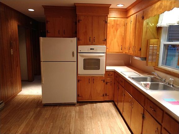 4th image of 107 Gurney Dr
