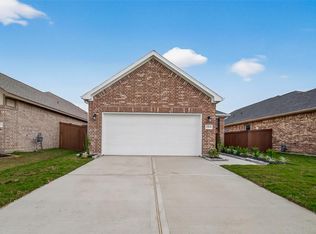 9718 Enclave Ridge Rd, Willis, TX 77318