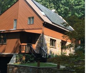 176 Middle Haddam Rd, East Hampton, CT 06424