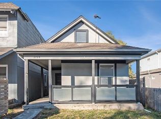 2728 Holly St, Kansas City, MO 64108
