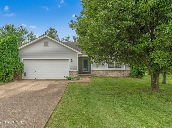 223 W Emerald Cir, Mount Washington, KY 40047