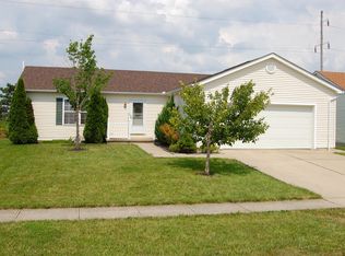 951 Lora Lee Dr, Marysville, OH 43040
