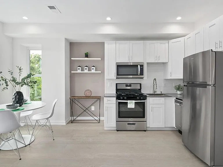 3114 13th St NW #D — Photo 9
