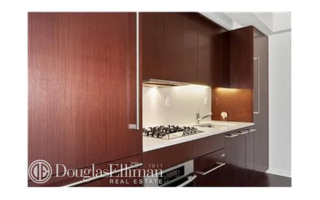 Rented by Douglas Elliman | media 26