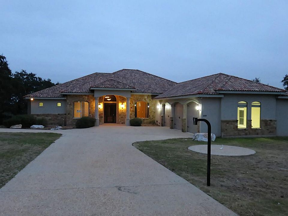 1st image of 1339 County Road 2801 E