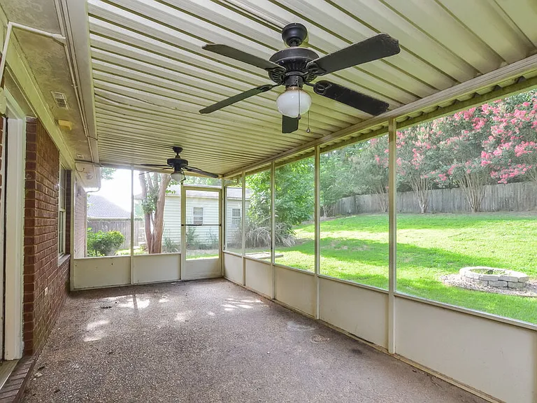 2382 Bethany Dr — Photo 10