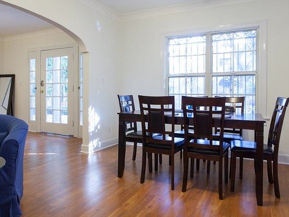 4th image of 1159 N Formosa Ave