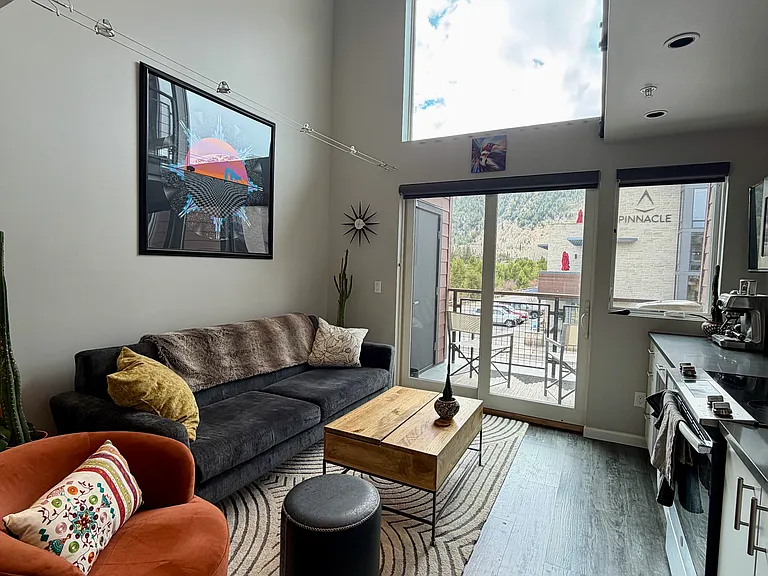 100 Basecamp Way — Photo 5