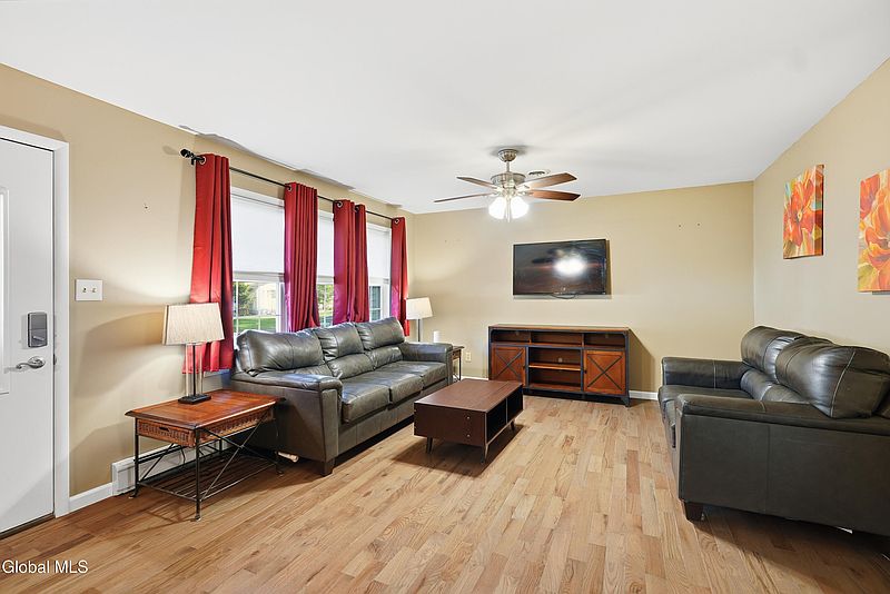 5th image of 42 Central Avenue