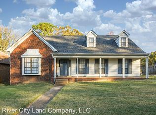 4972 Ridge Tree Dr, Memphis, TN 38128