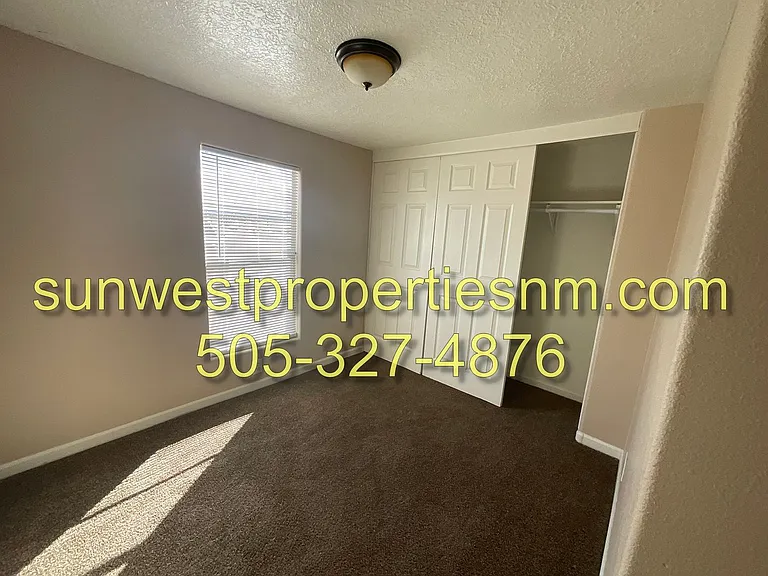 907 Sategna Ln — Photo 11