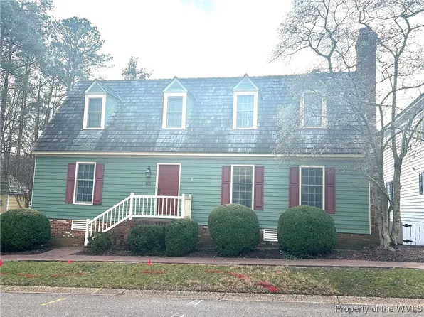 123 Edward Wakefield, Williamsburg, VA 23185
