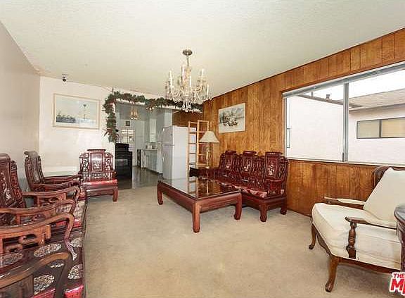 5th image of 22913 Broadwell Ave